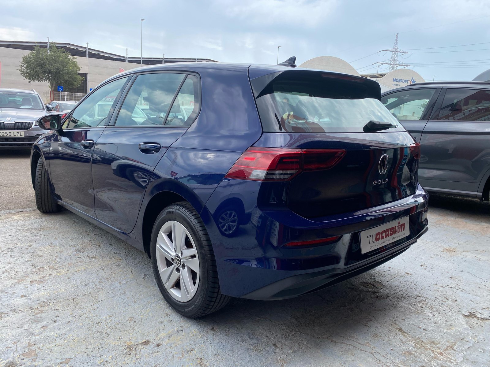 VOLKSWAGEN GOLF TDI 