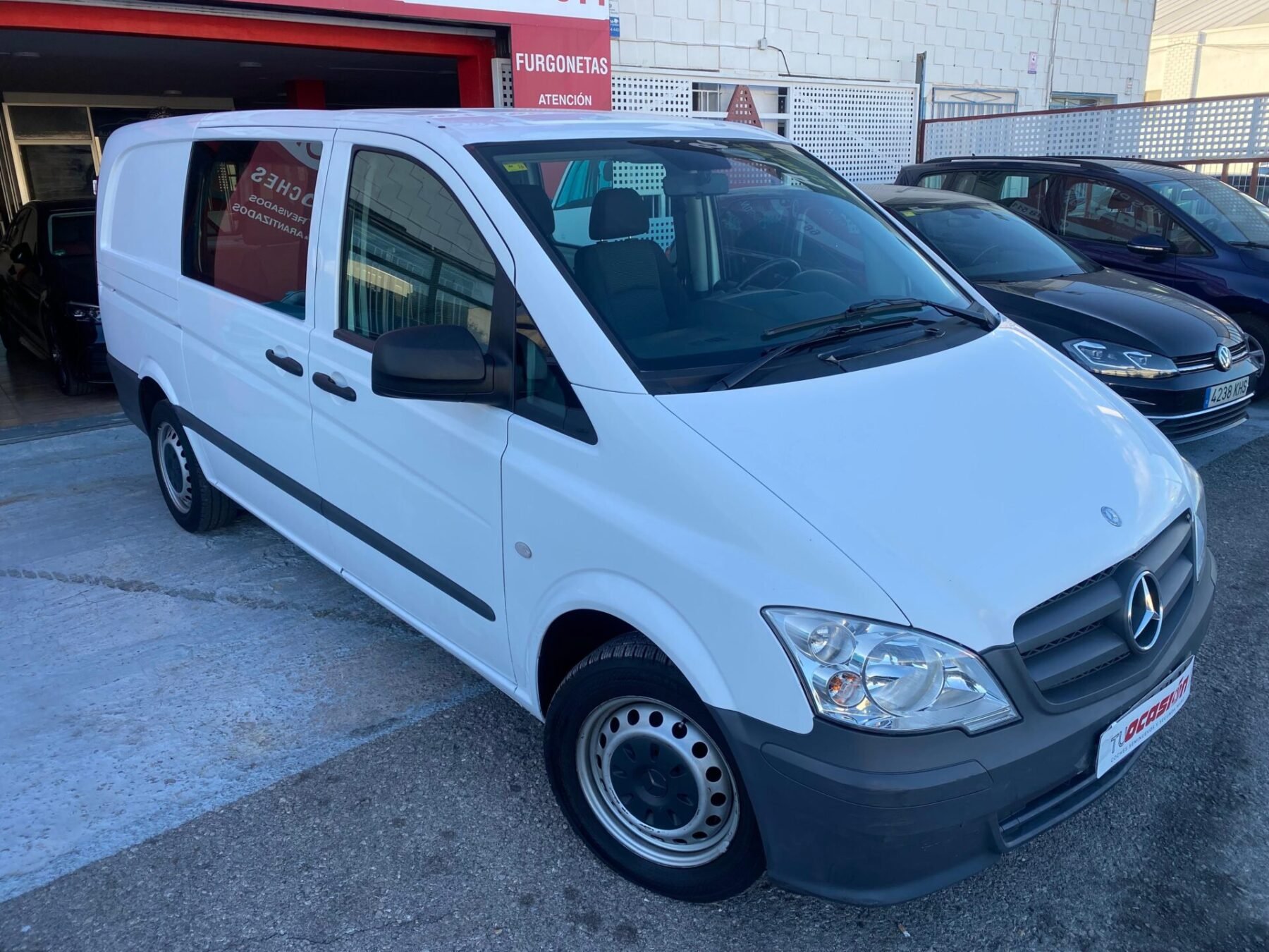 MERCEDES-BENZ VITO SHUTTLE 2.15 CDI MINIBUS LARGO