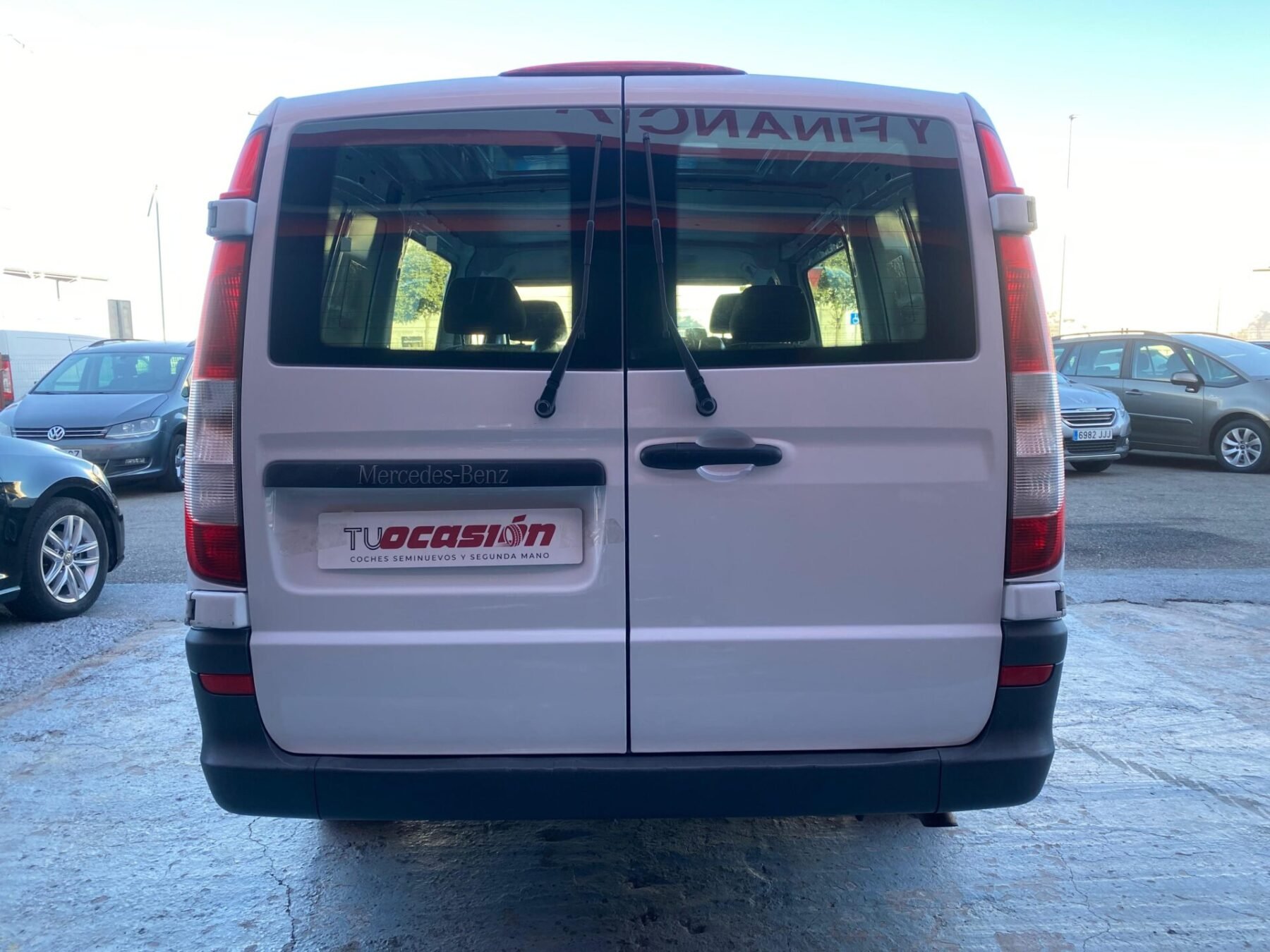 MERCEDES-BENZ VITO SHUTTLE 2.15 CDI MINIBUS LARGO