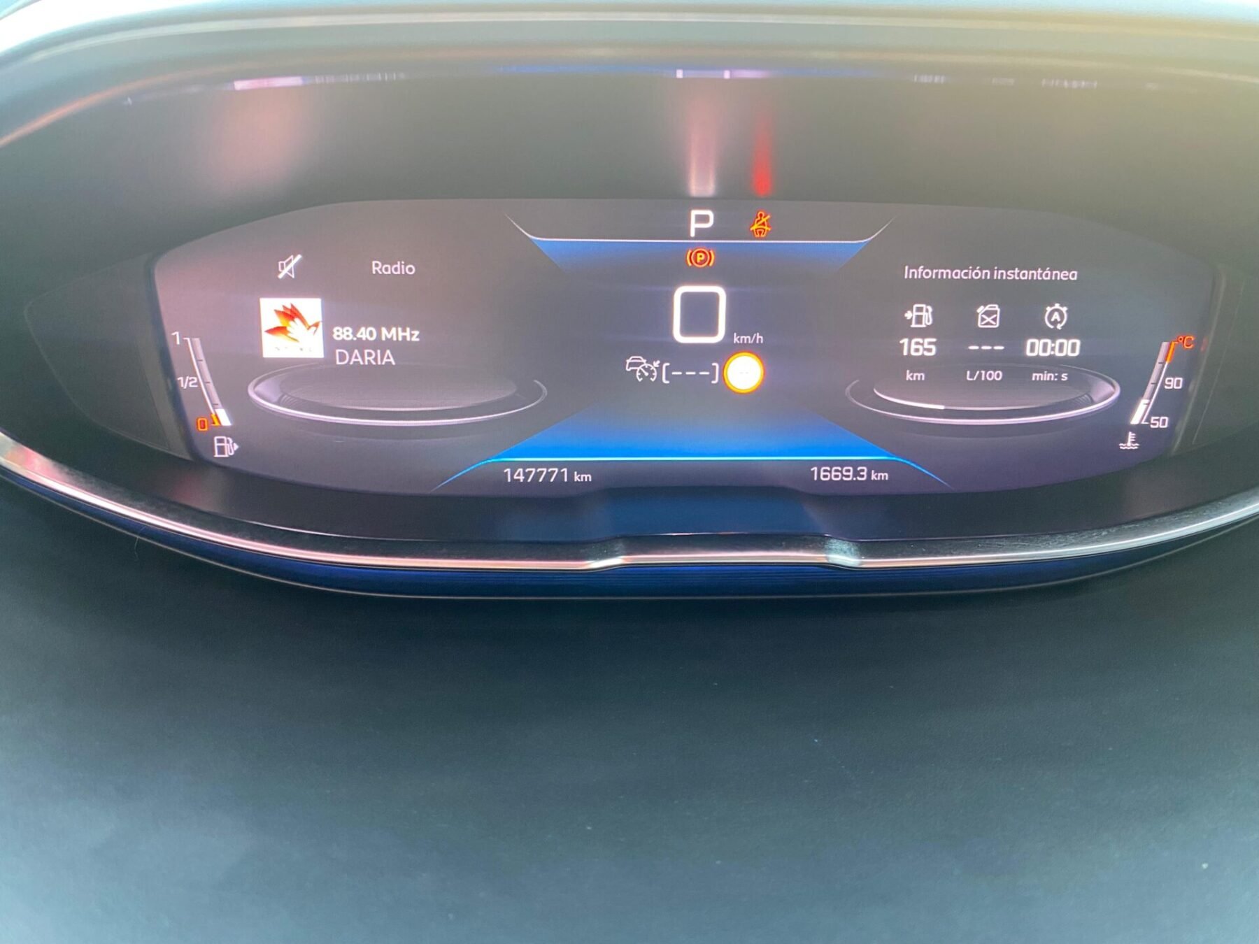 PEUGEOT 5008 GT 15 BLUEHDI EAT8