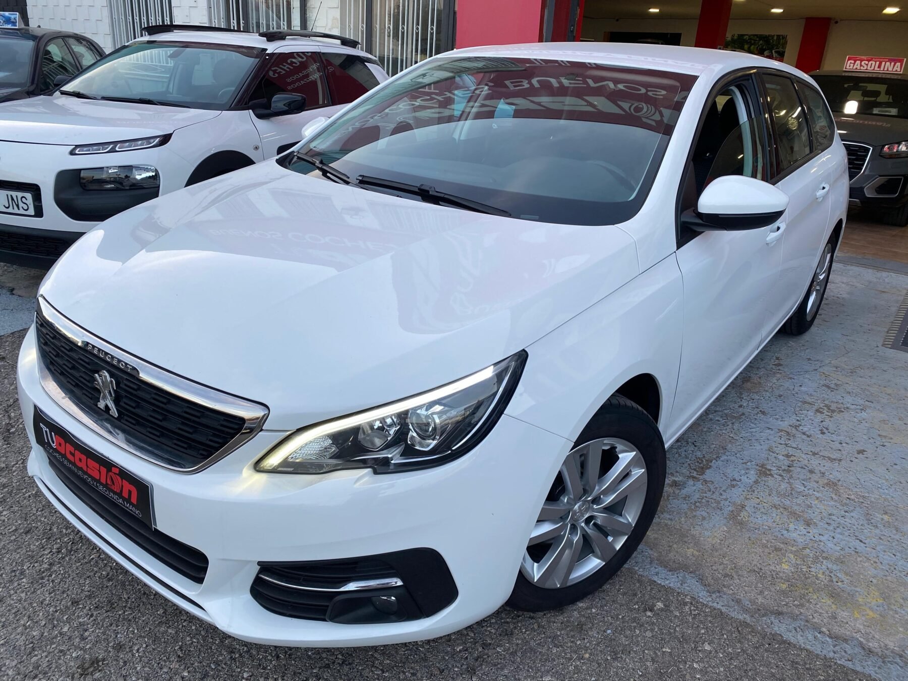 PEUGEOT 308 PEUGEOT 308 SW ACTIVE PACK BLUE HDI 130 SS EAT8