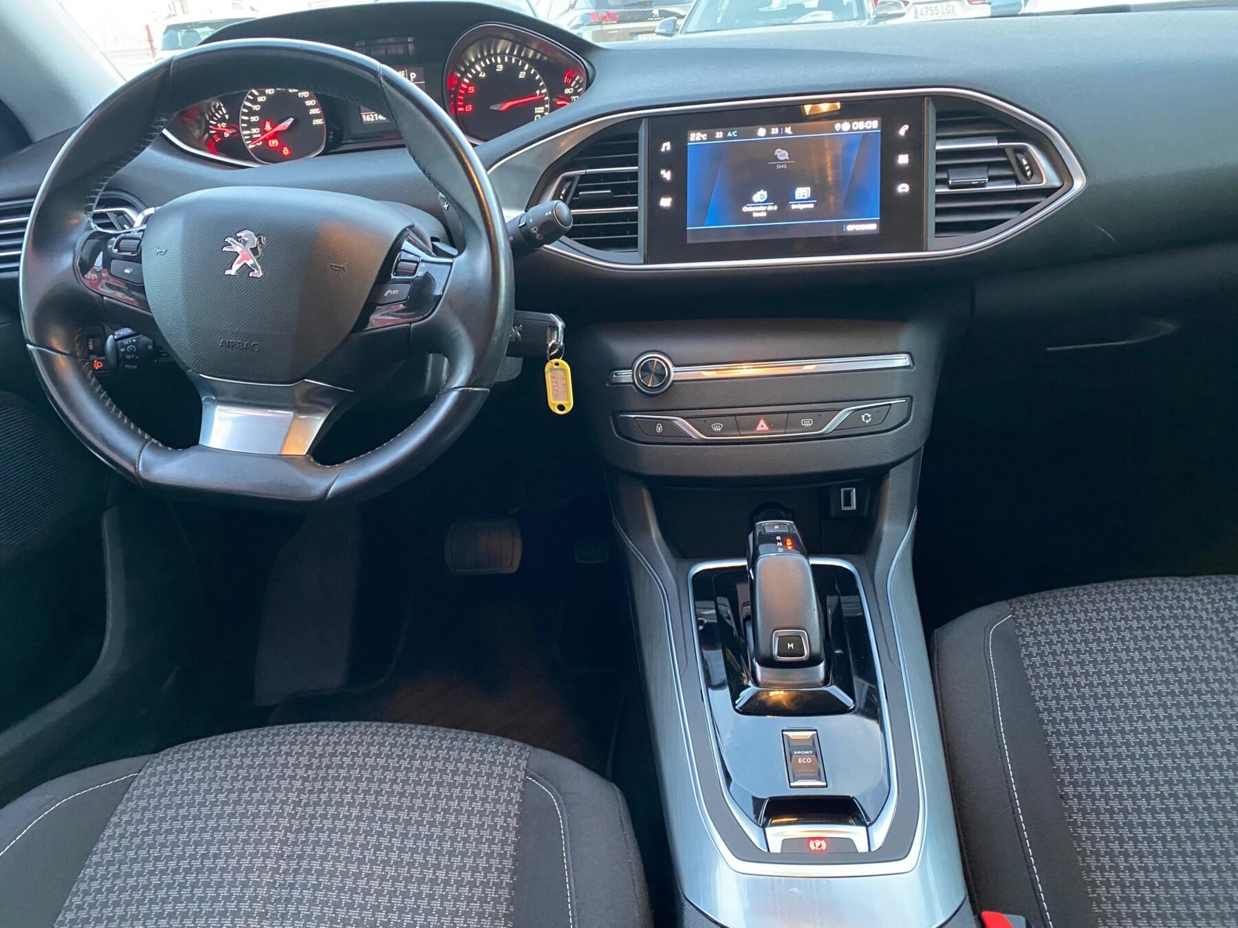 PEUGEOT 308 PEUGEOT 308 SW ACTIVE PACK BLUE HDI 130 SS EAT8