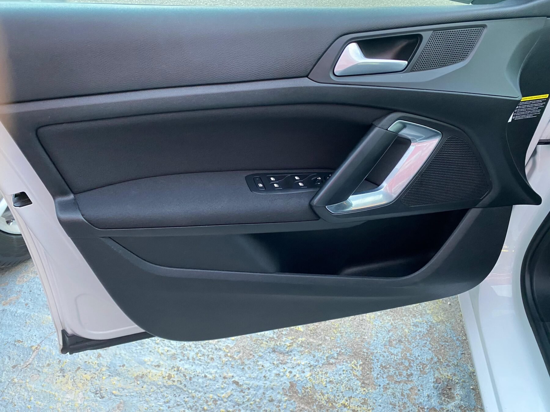 PEUGEOT 308 PEUGEOT 308 SW ACTIVE PACK BLUE HDI 130 SS EAT8