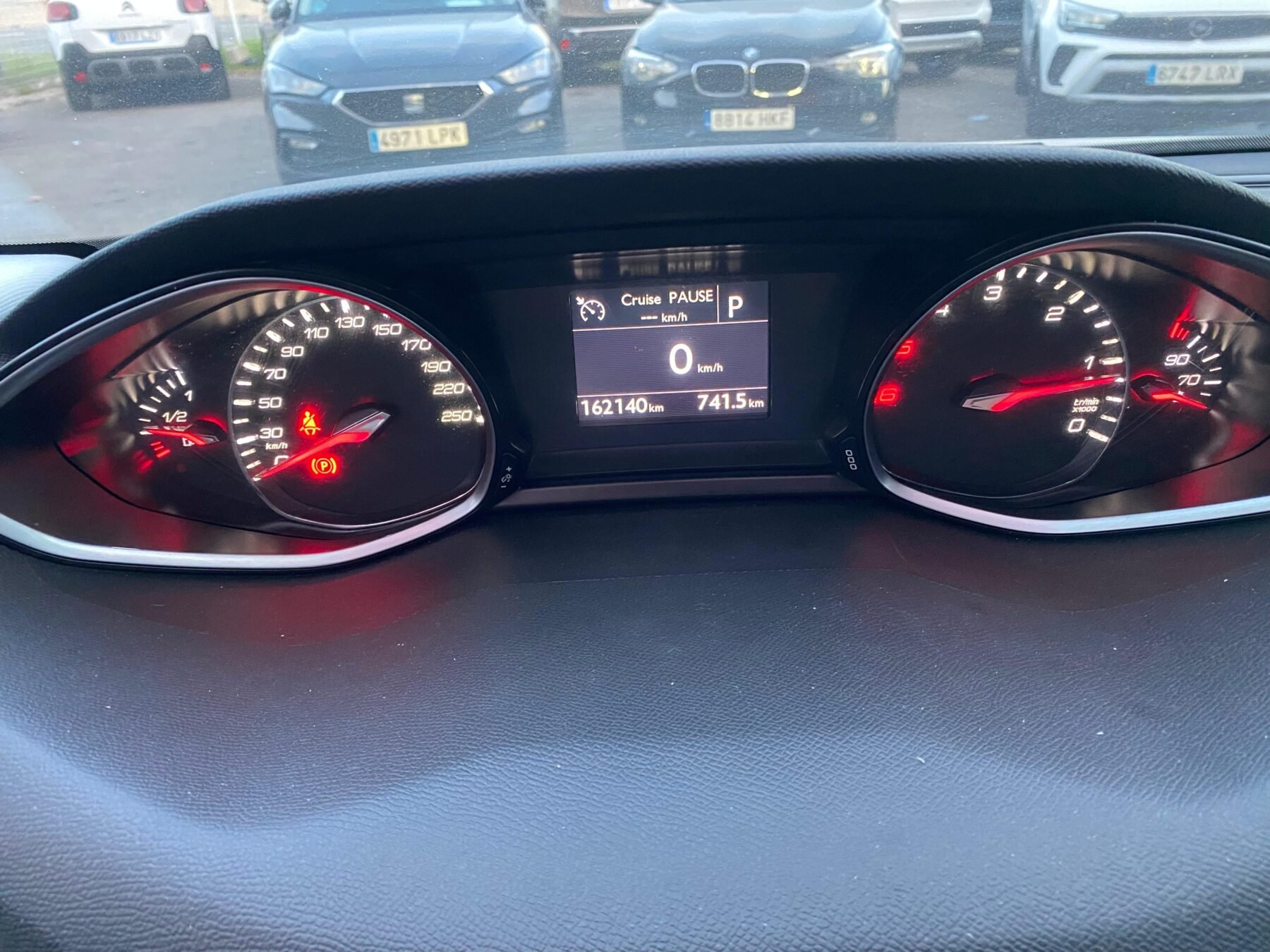 PEUGEOT 308 PEUGEOT 308 SW ACTIVE PACK BLUE HDI 130 SS EAT8