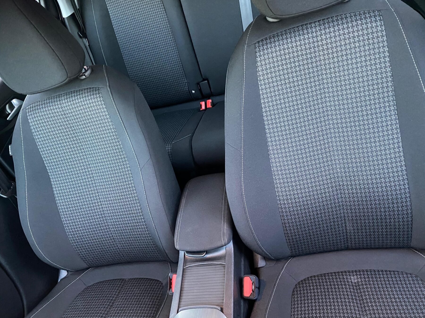 PEUGEOT 308 PEUGEOT 308 SW ACTIVE PACK BLUE HDI 130 SS EAT8