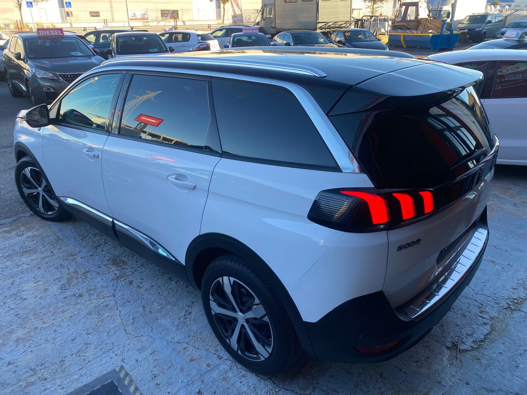 PEUGEOT 5008 GT LINE 1.5 BLUEHDI