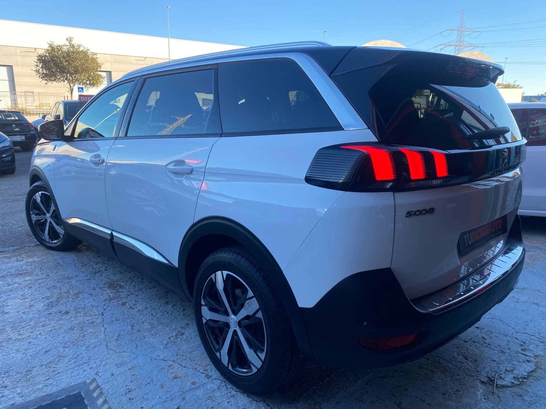 PEUGEOT 5008 GT LINE 1.5 BLUEHDI