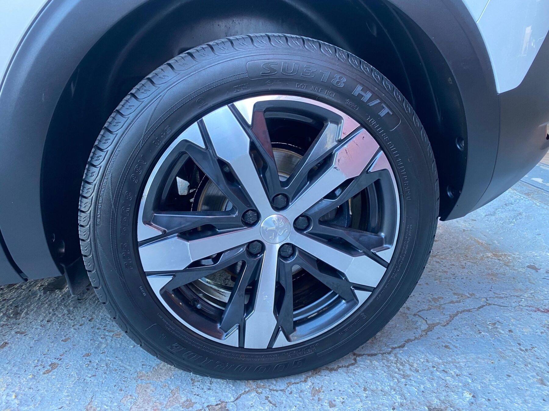 PEUGEOT 5008 GT LINE 1.5 BLUEHDI