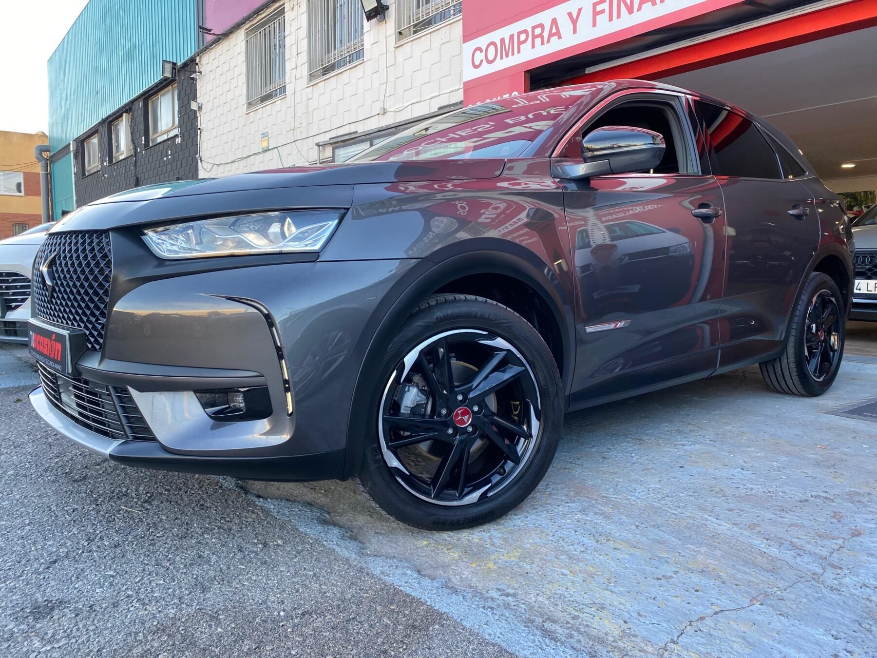 DS 7 BLUEHDI AT PERF. LINE