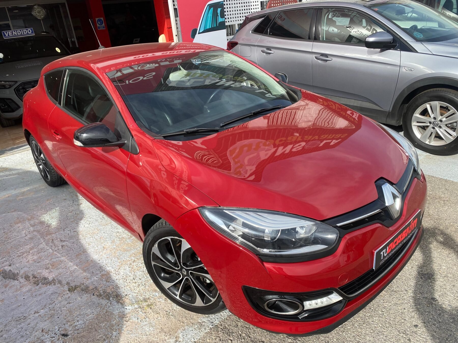 RENAULT Megane RENAULT MEGANE COUPE BOSE ENERGY DCI 110 SS