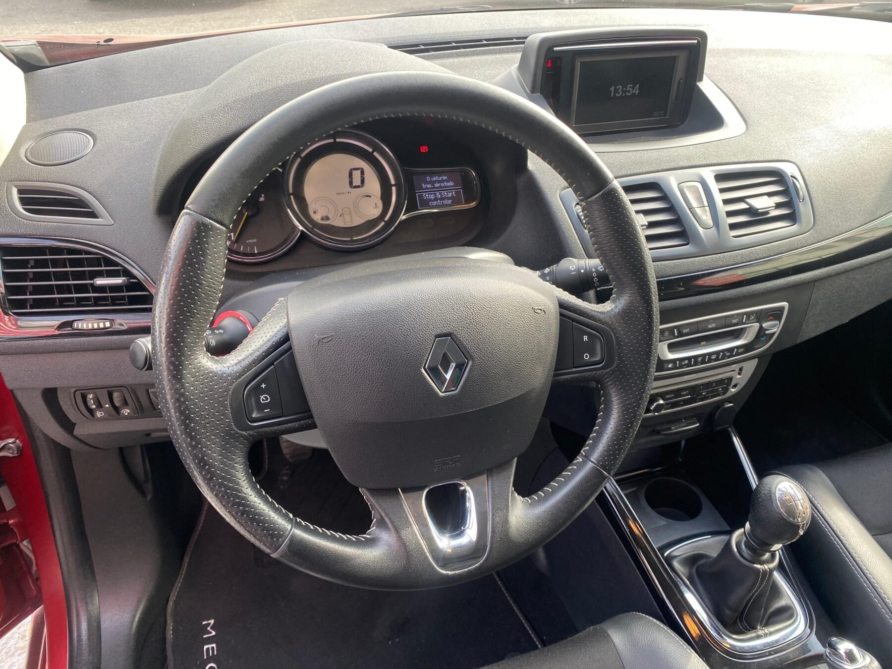 RENAULT Megane RENAULT MEGANE COUPE BOSE ENERGY DCI 110 SS