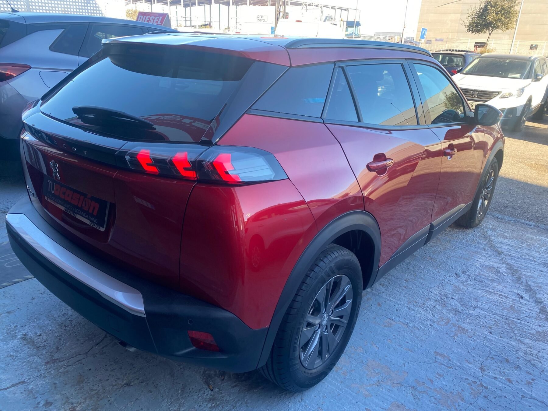 PEUGEOT 2008 Style Puretech 74kW 100CV