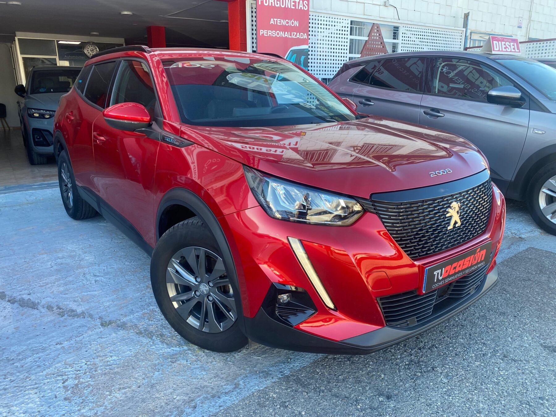 PEUGEOT 2008 Style Puretech 74kW 100CV