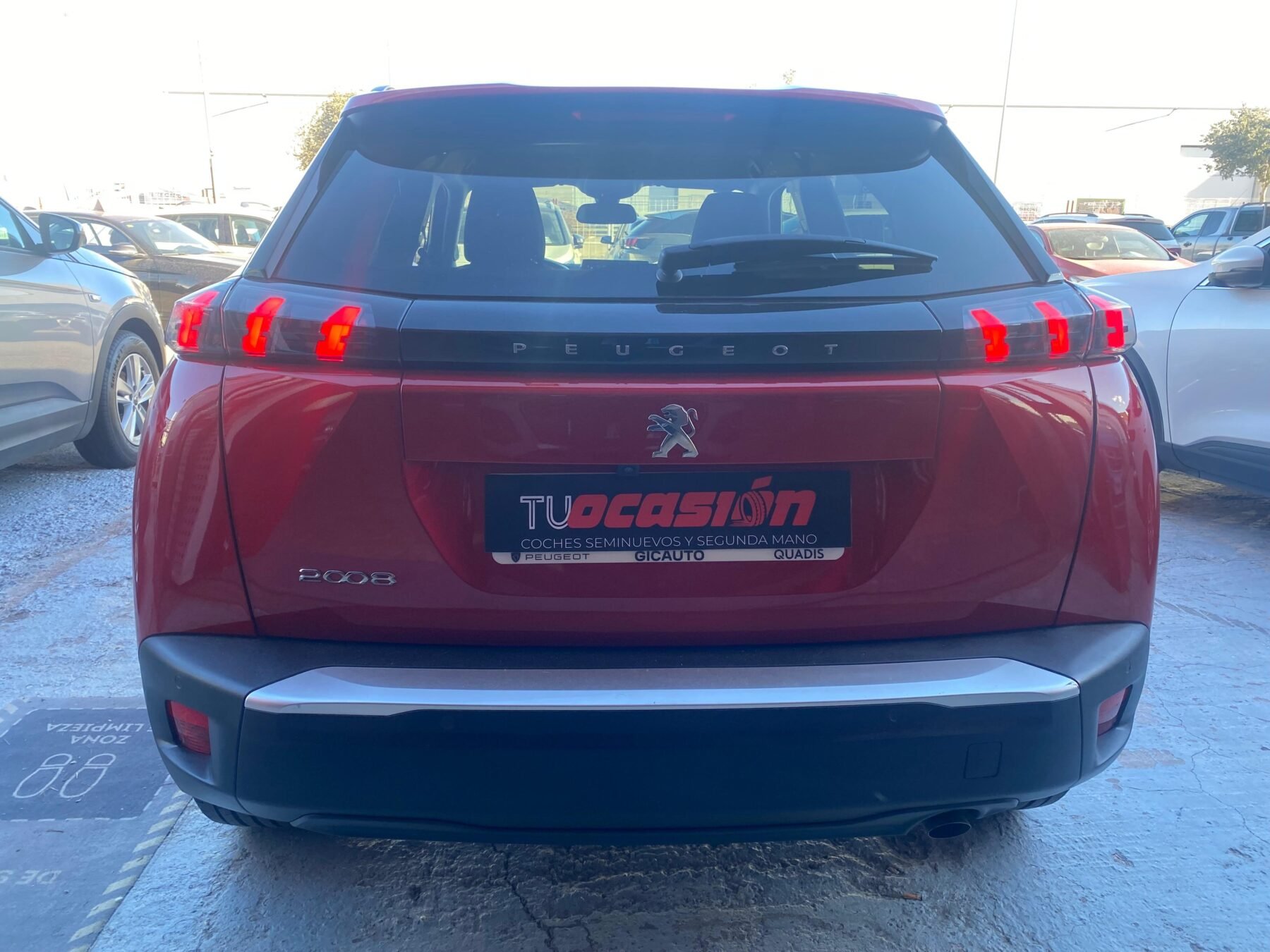 PEUGEOT 2008 Style Puretech 74kW 100CV