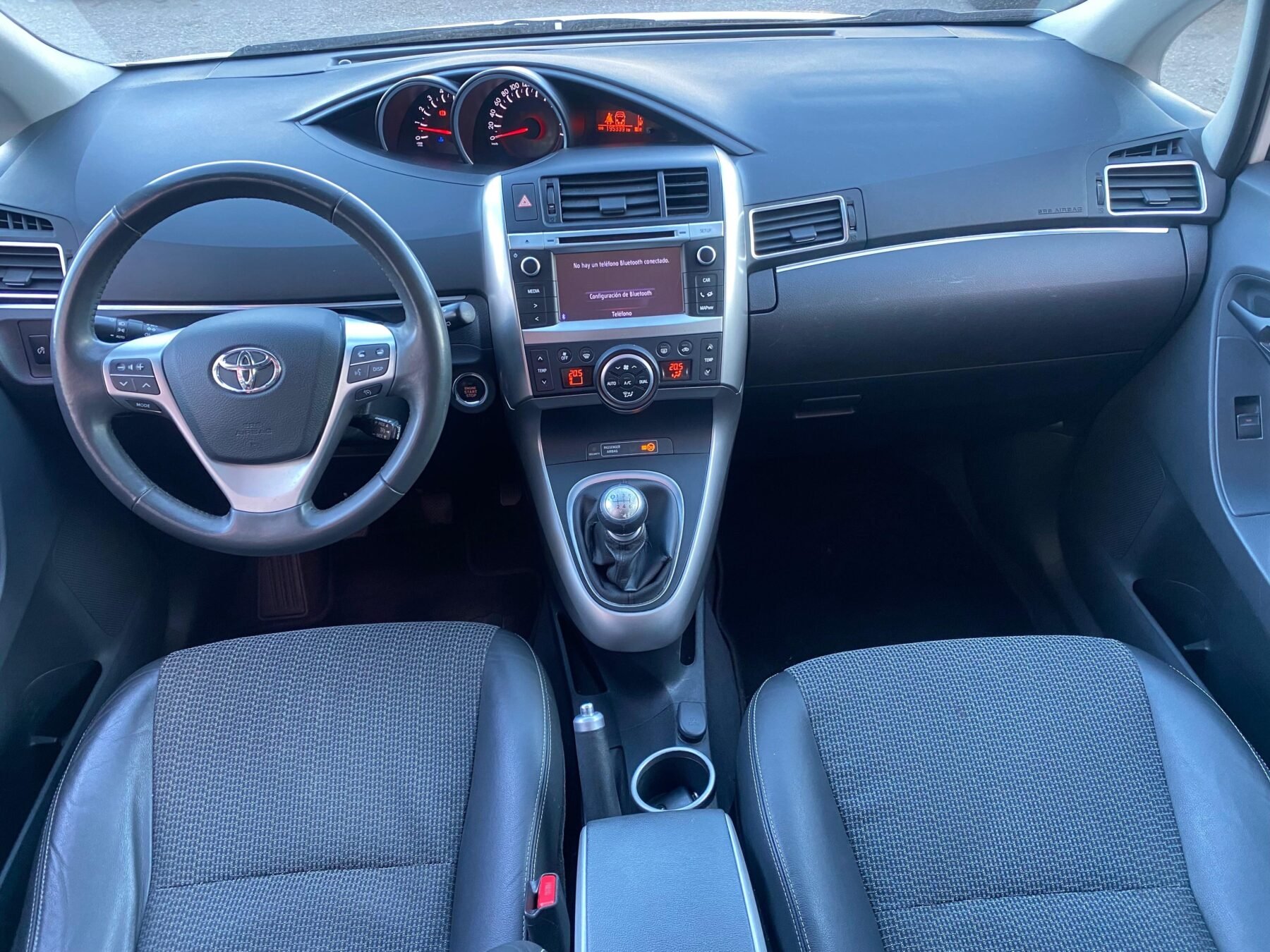 TOYOTA toyota verso advance 7pl