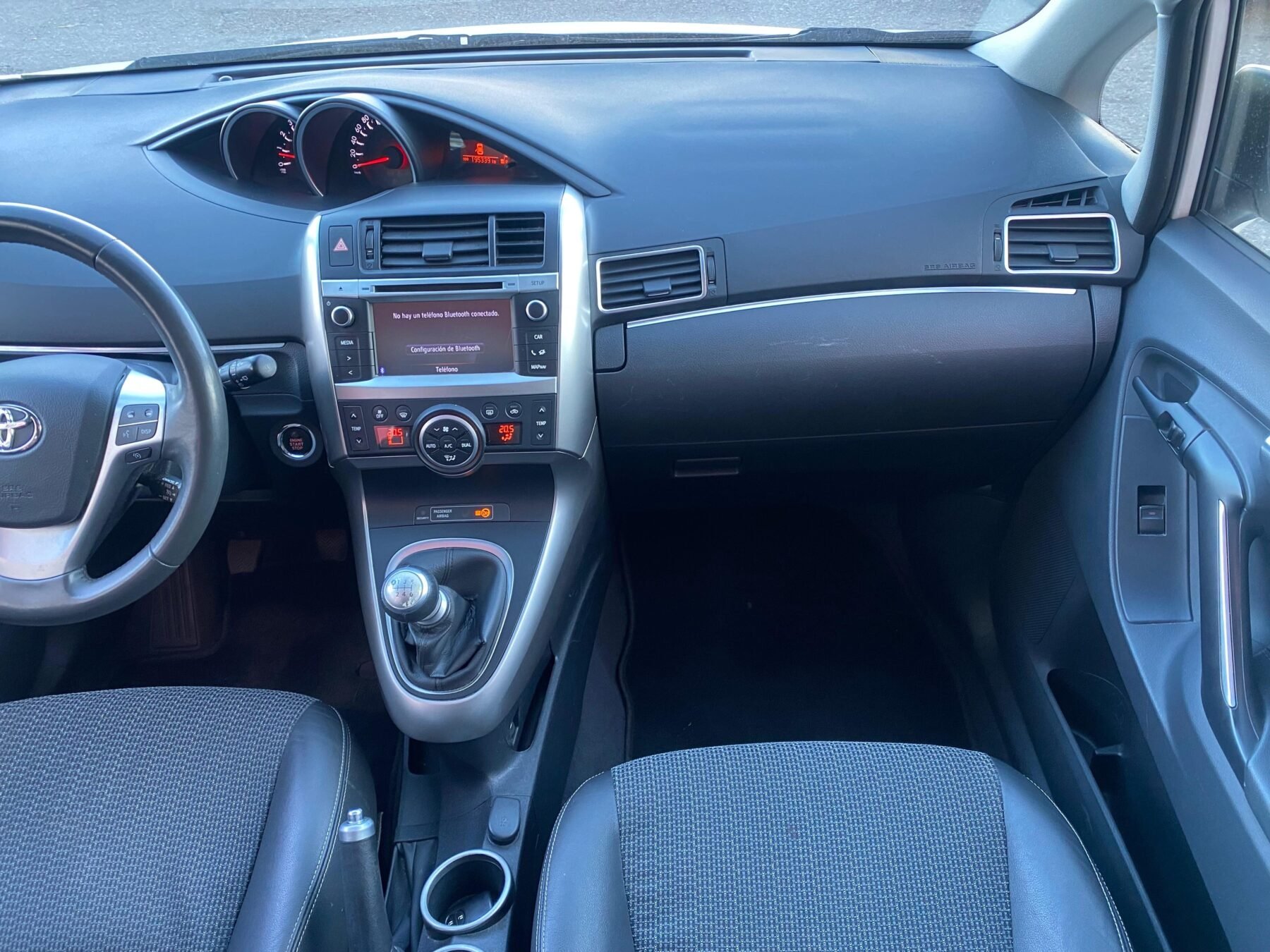 TOYOTA toyota verso advance 7pl