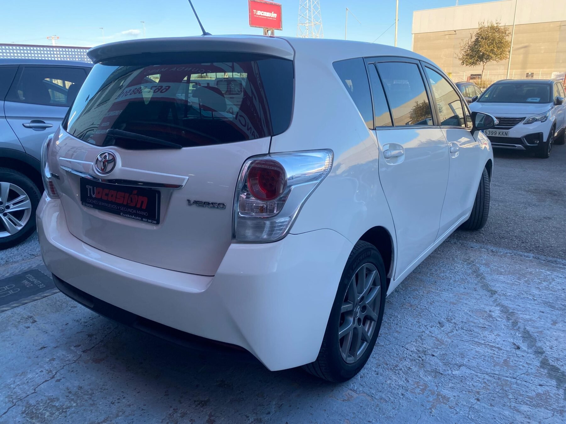 TOYOTA toyota verso advance 7pl