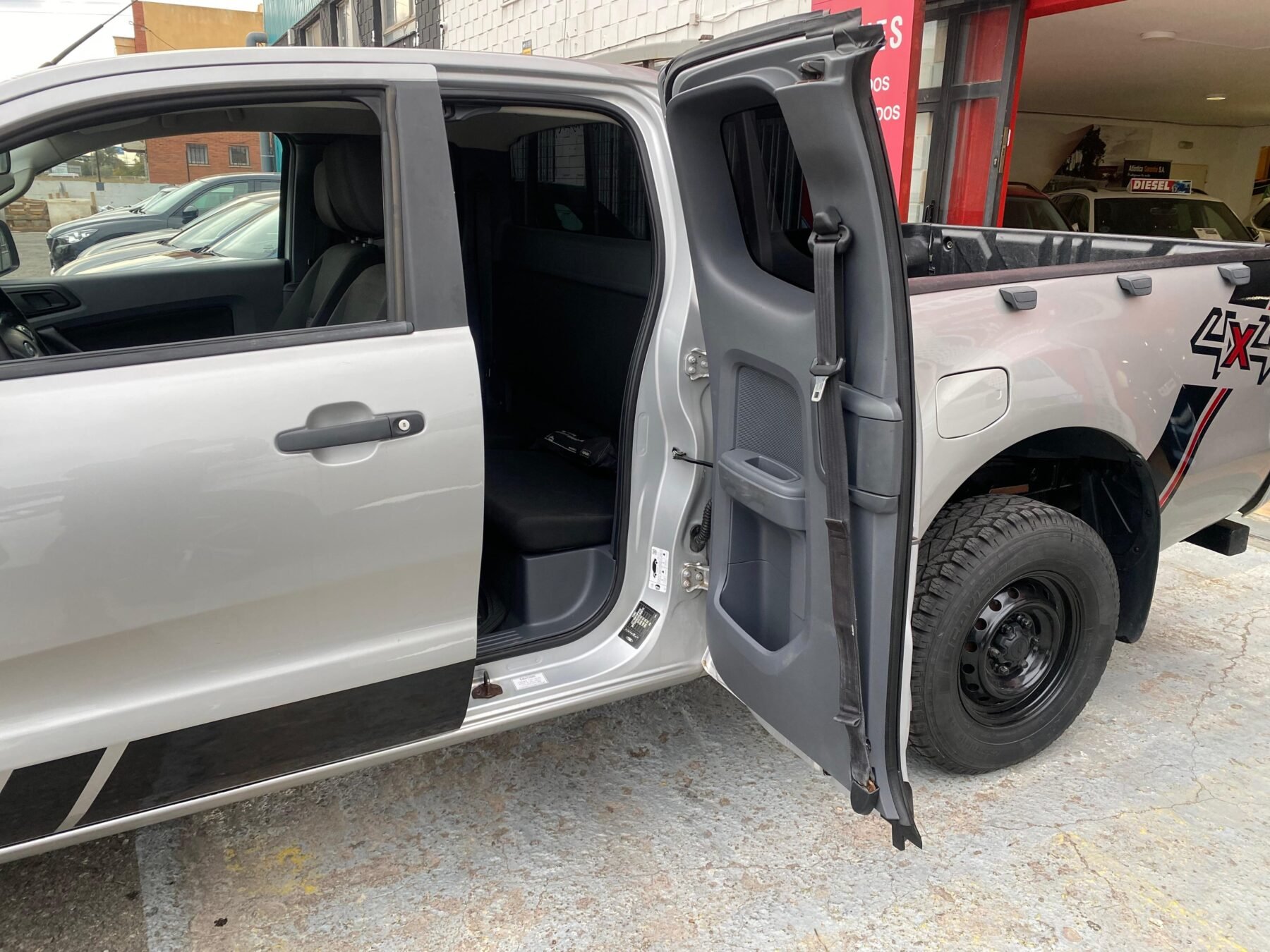 FORD Ranger 2.2 160 Super cab xl 4wd