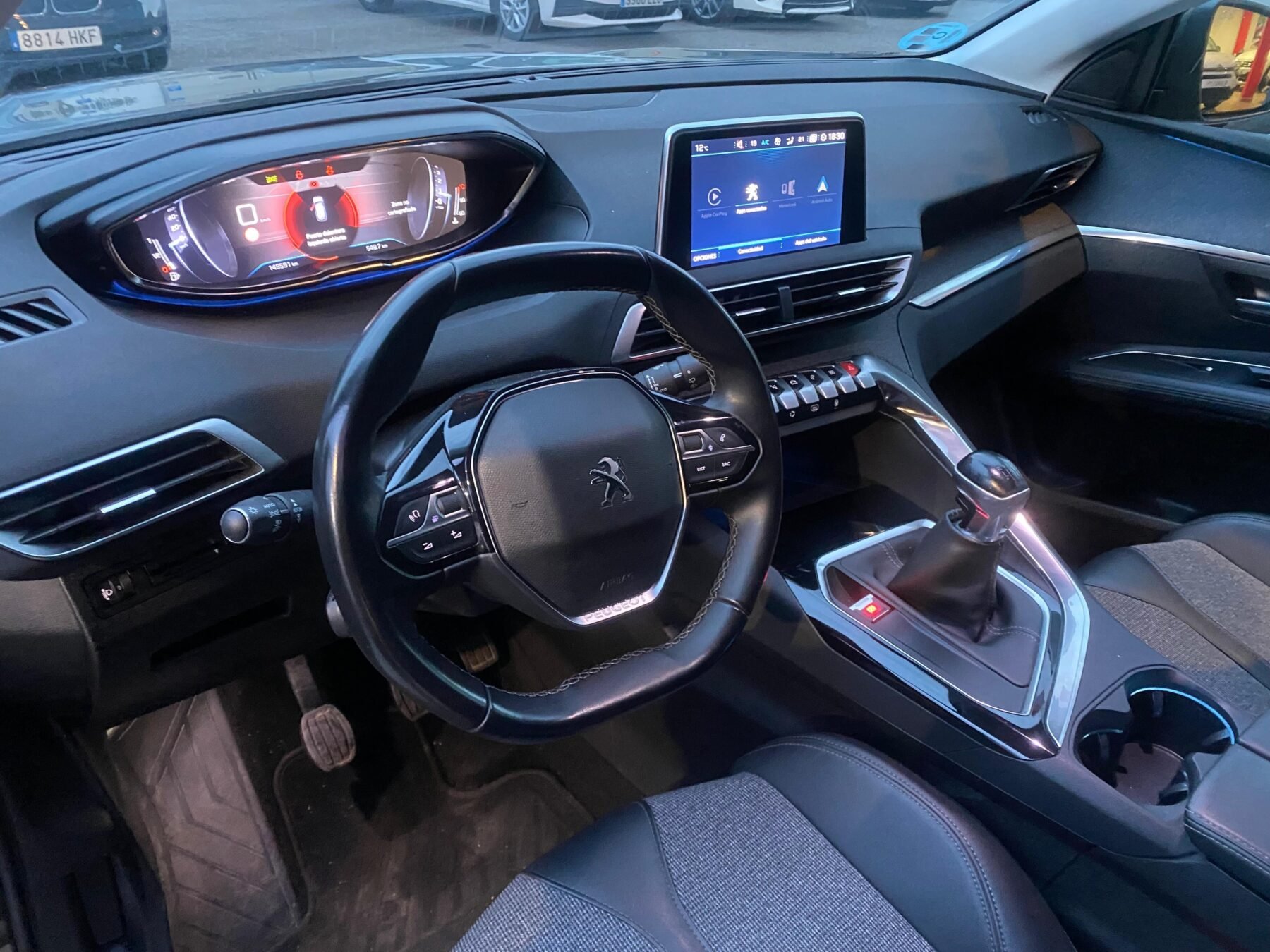 PEUGEOT 3008 1.5 BLUE HDI  EAT8 S&S