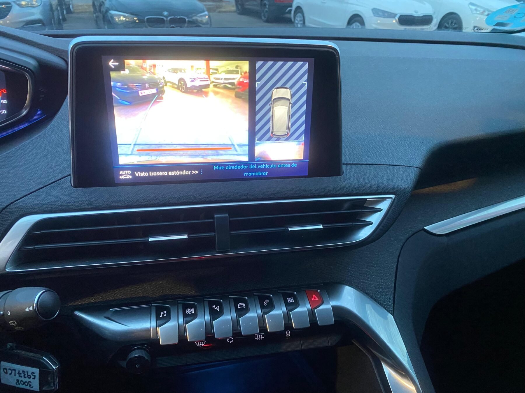 PEUGEOT 3008 1.5 BLUE HDI  EAT8 S&S