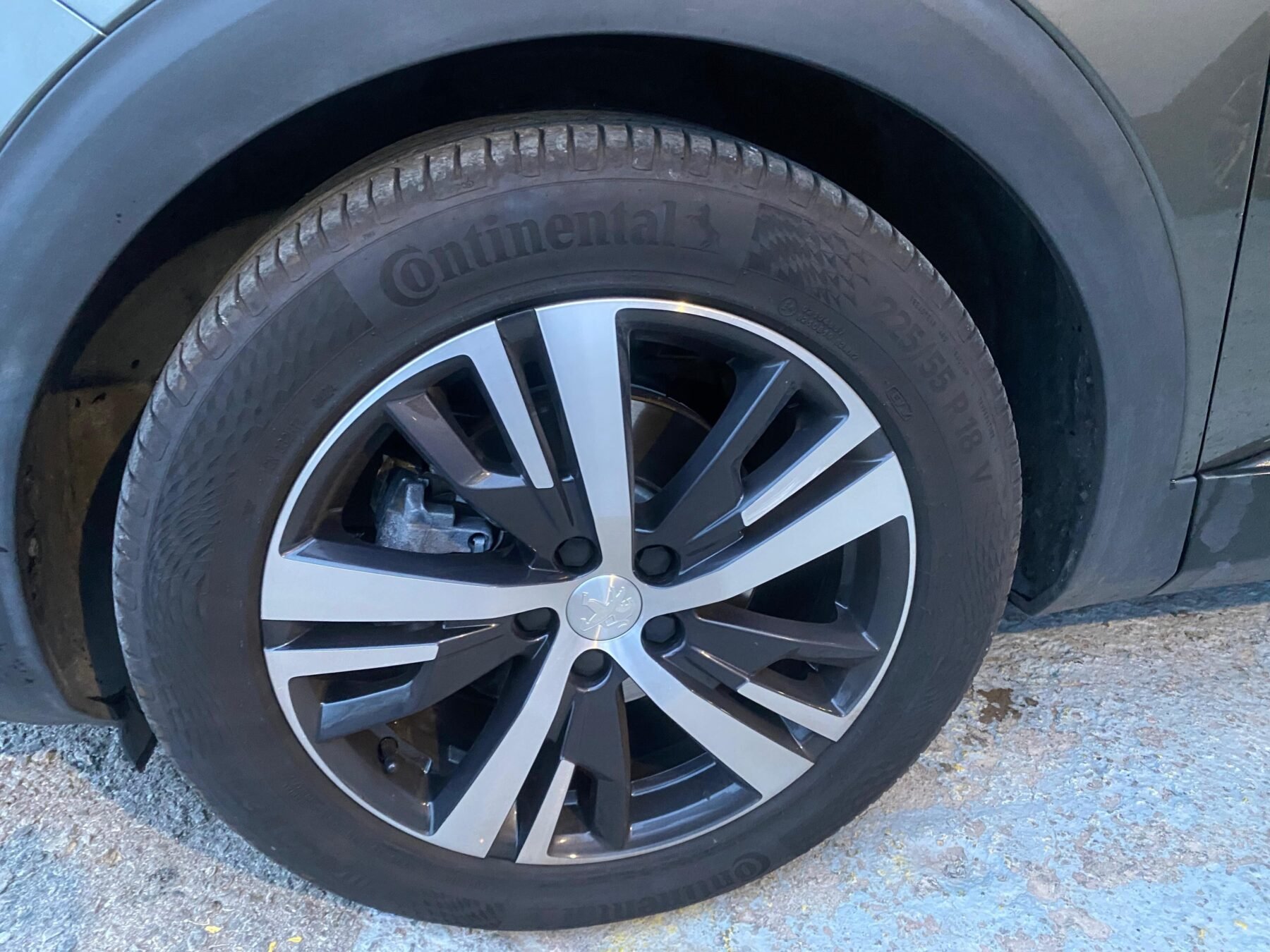 PEUGEOT 3008 1.5 BLUE HDI  EAT8 S&S