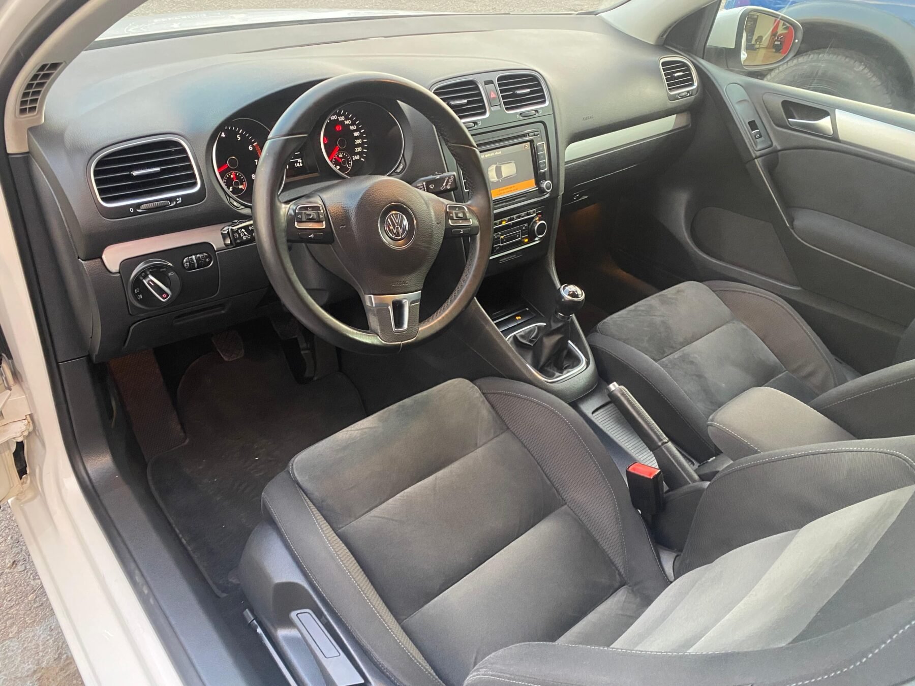 VOLKSWAGEN GOLF 1.4 TSI 122cv Highline