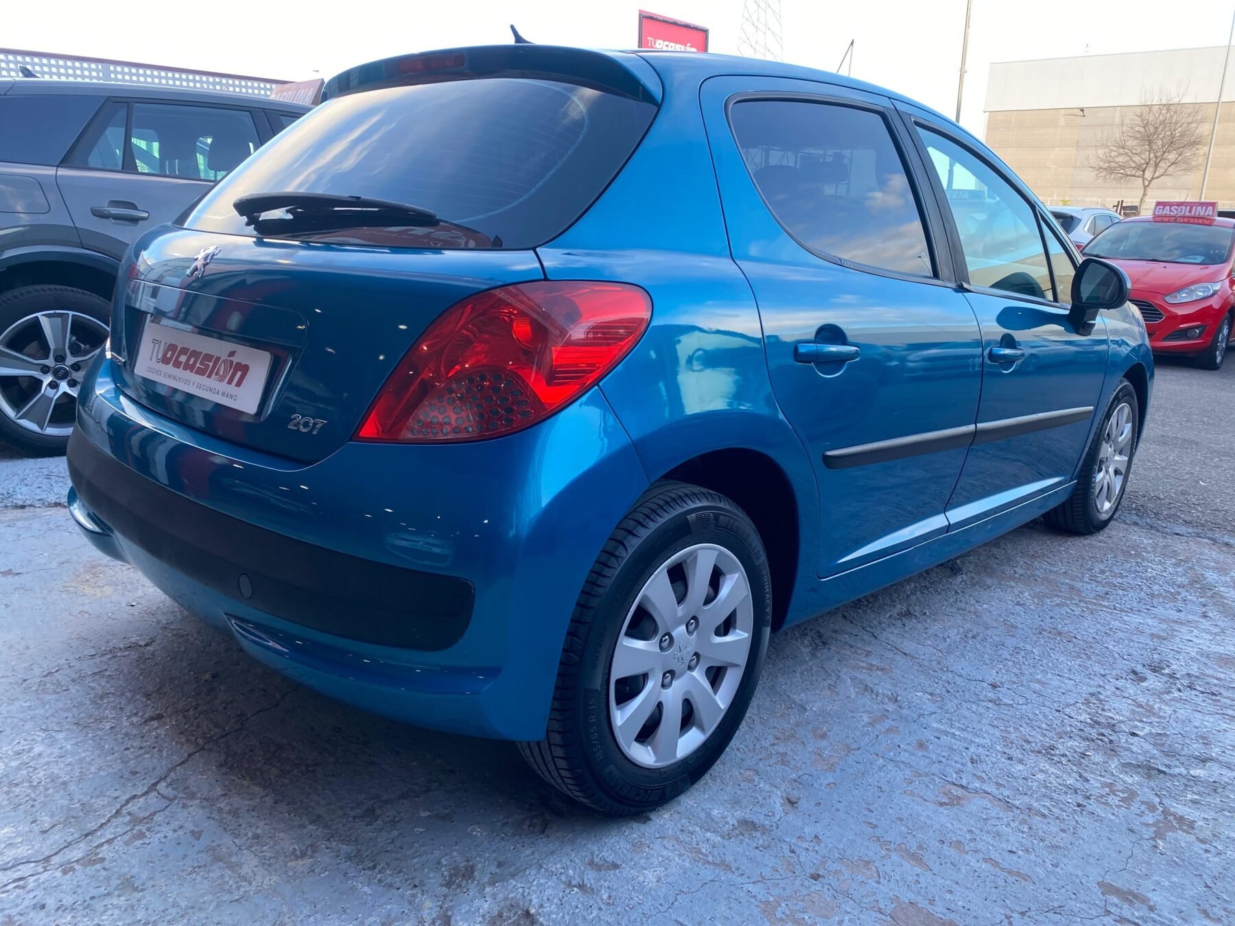 PEUGEOT 207 1.4 16v XLine