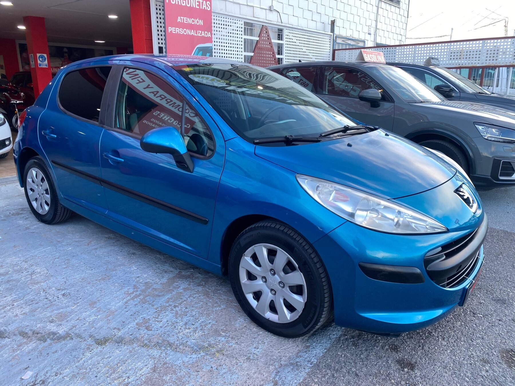 PEUGEOT 207 1.4 16v XLine