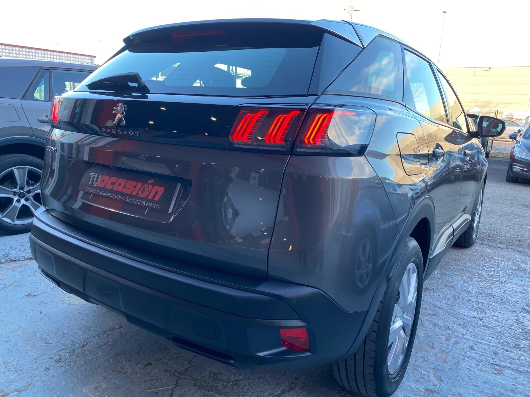 PEUGEOT 3008 1.5 BlueHDi 96kW 130CV SS Allure Pack