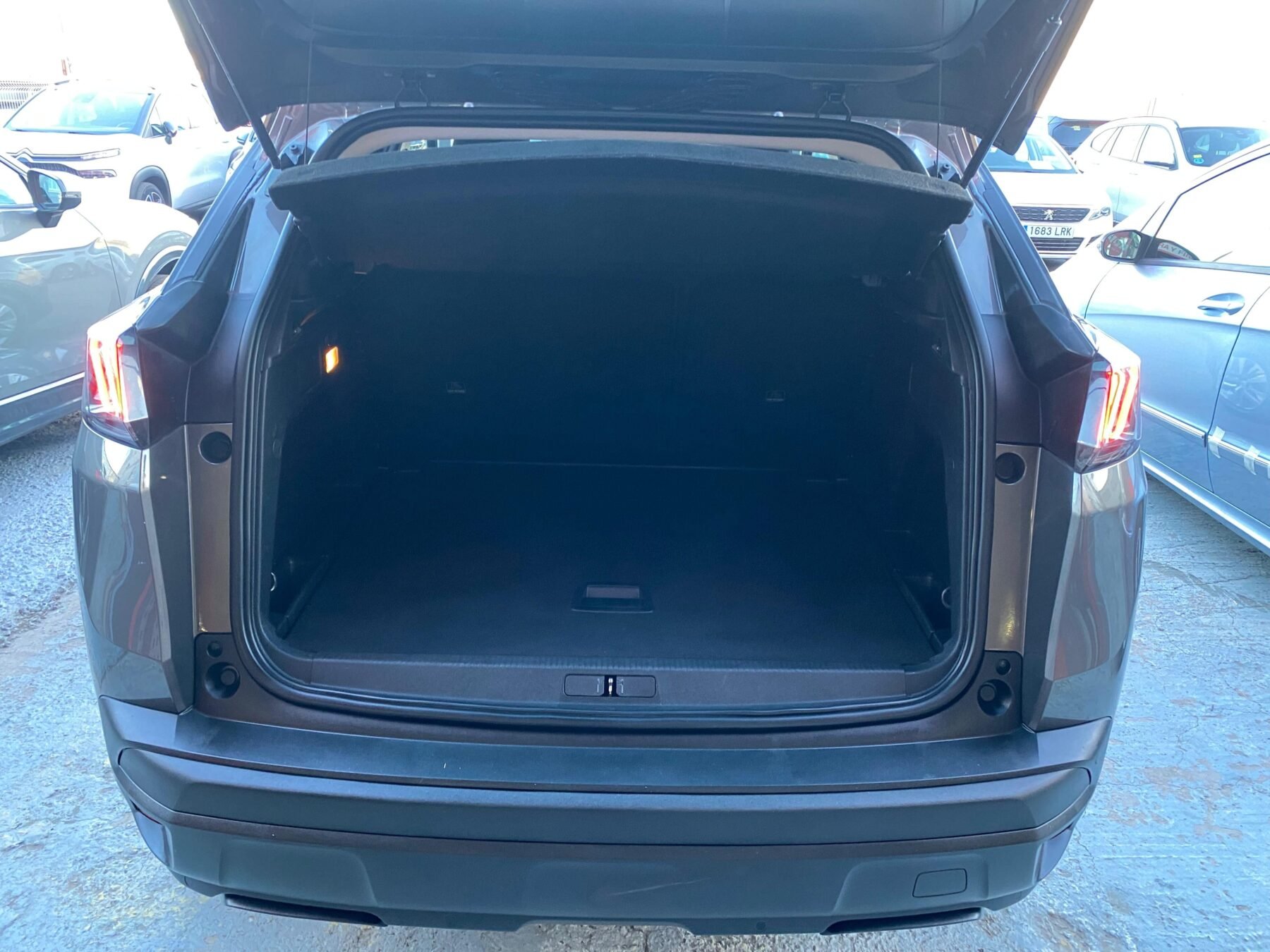 PEUGEOT 3008 1.5 BlueHDi 96kW 130CV SS Allure Pack