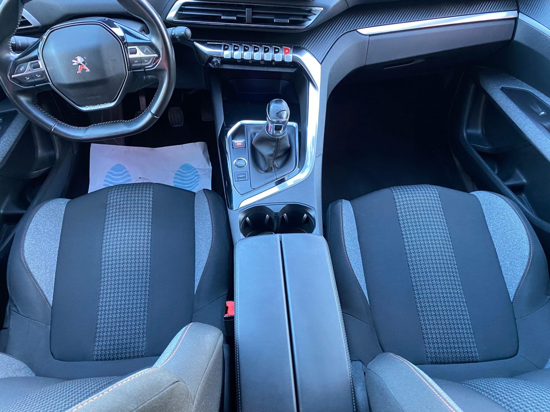 PEUGEOT 3008 1.5 BlueHDi 96kW 130CV SS Allure Pack