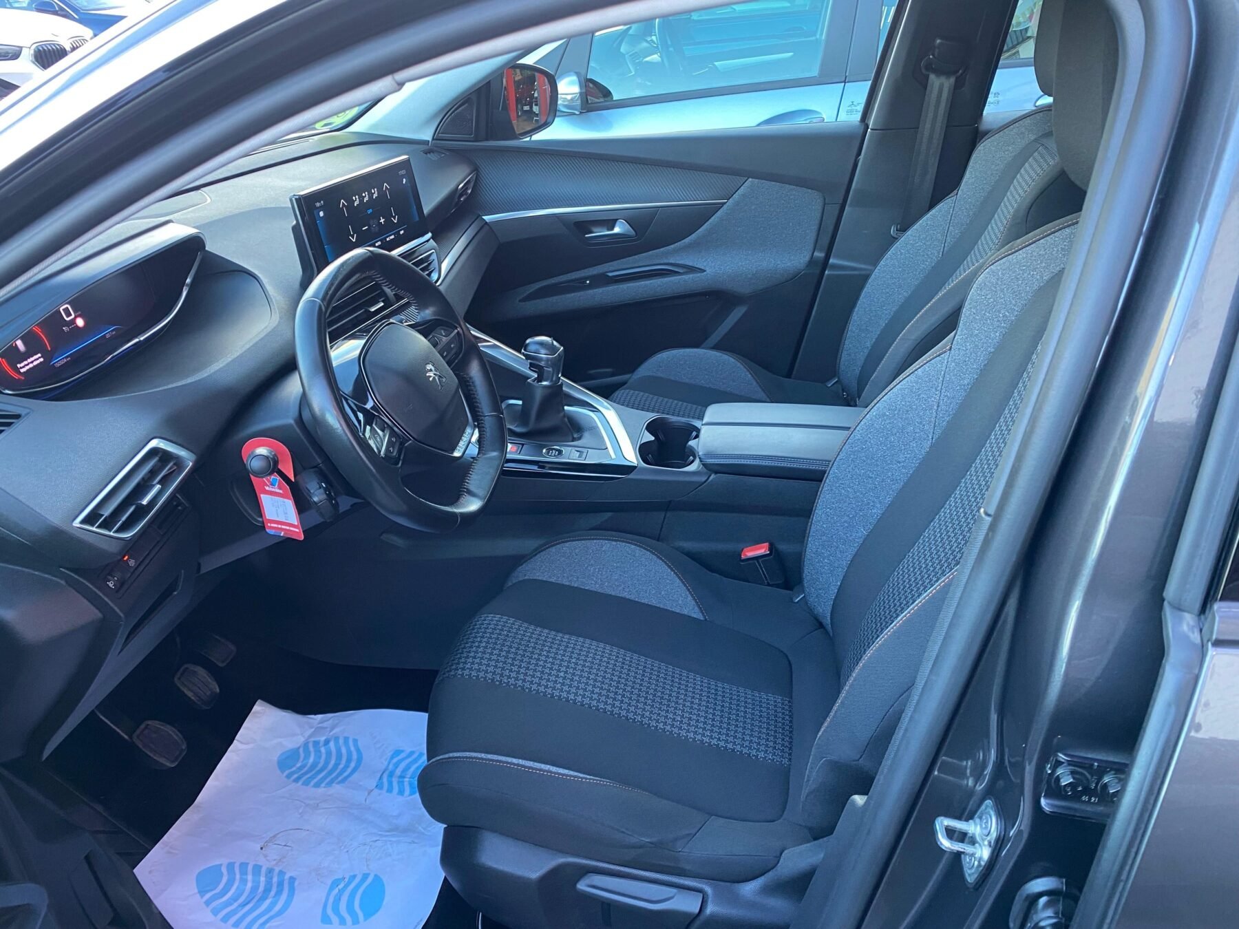 PEUGEOT 3008 1.5 BlueHDi 96kW 130CV SS Allure Pack