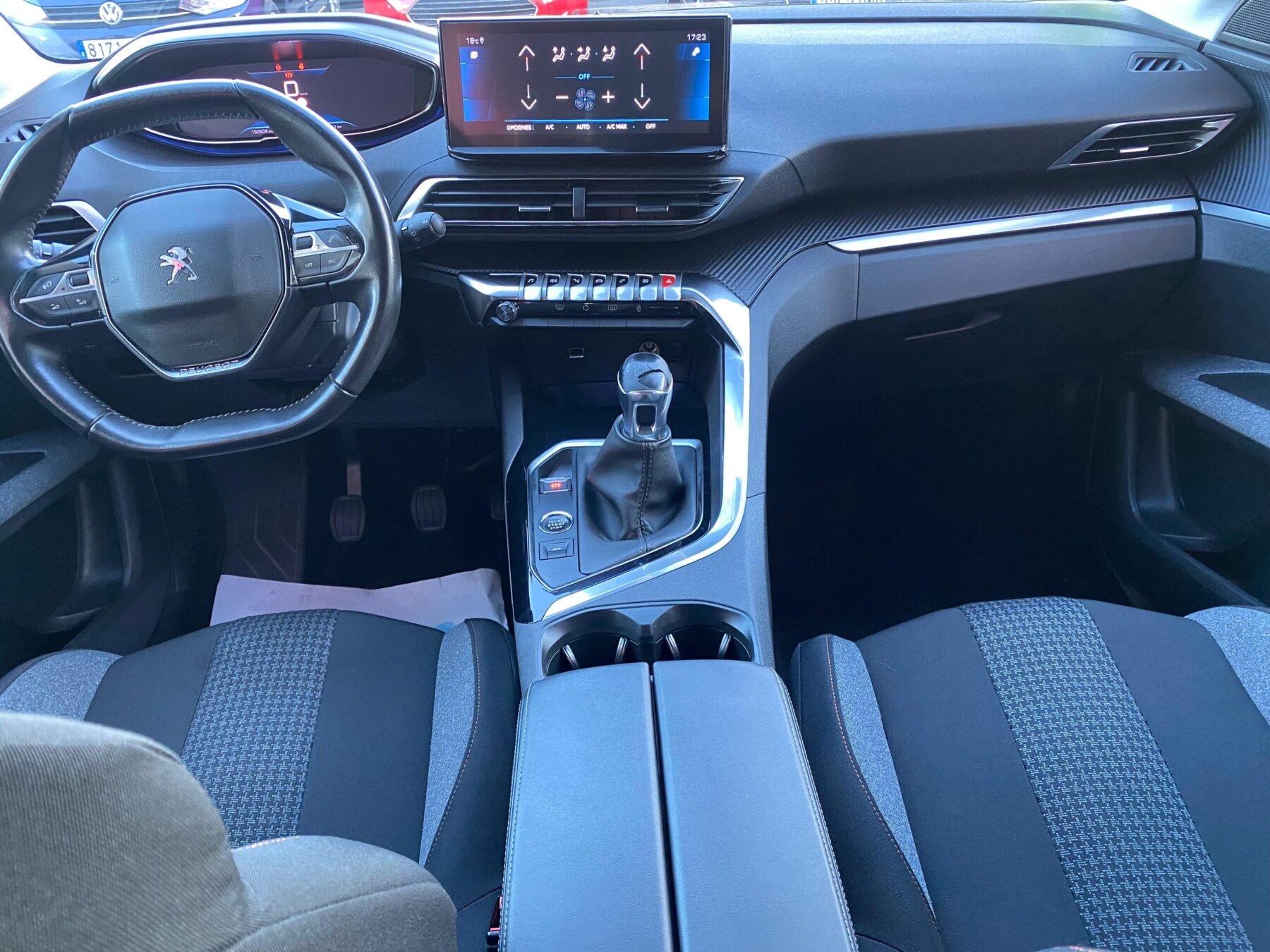 PEUGEOT 3008 1.5 BlueHDi 96kW 130CV SS Allure Pack