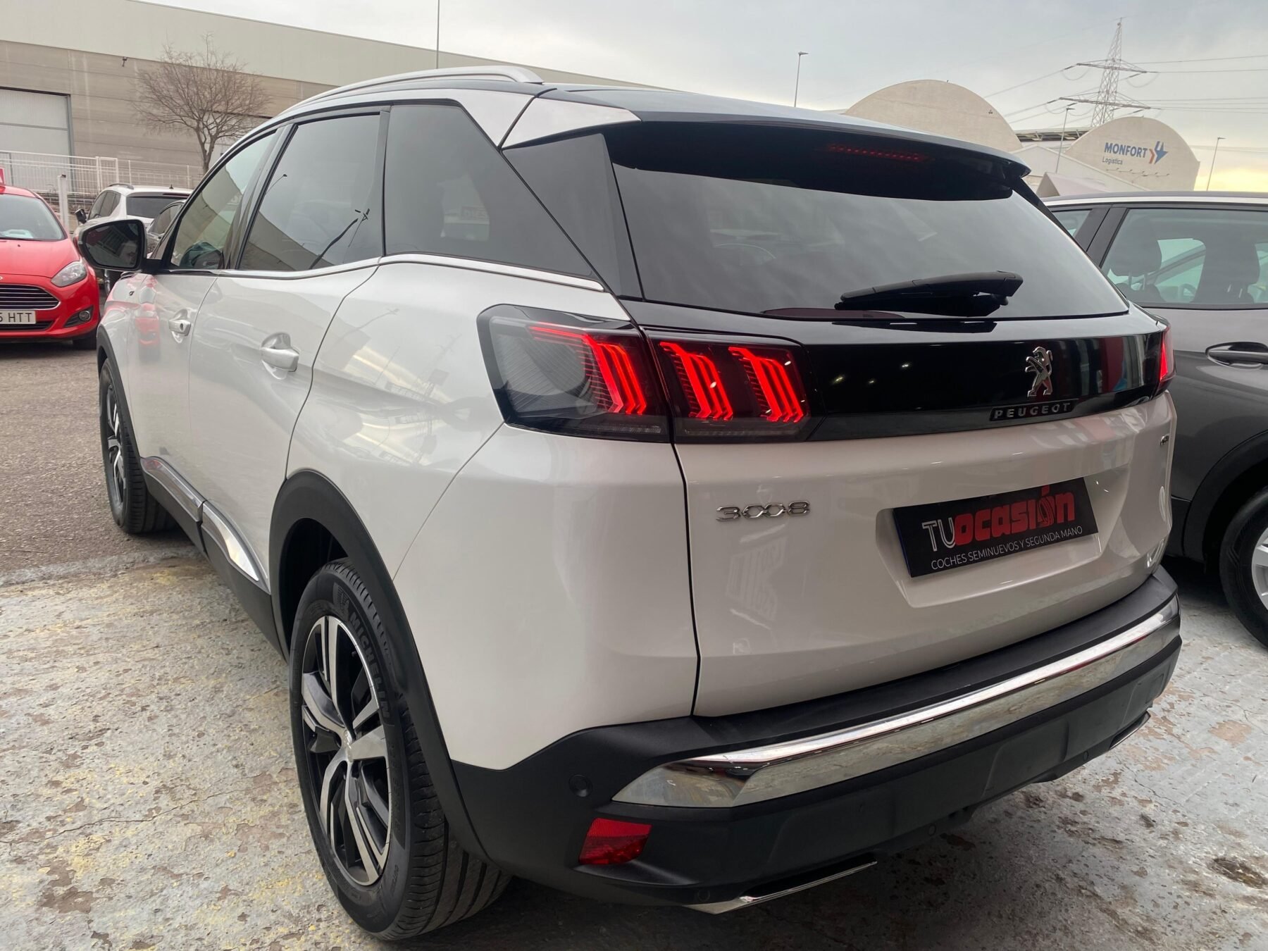 PEUGEOT 3008 1.5 BlueHDi 96kW 130CV SS GT