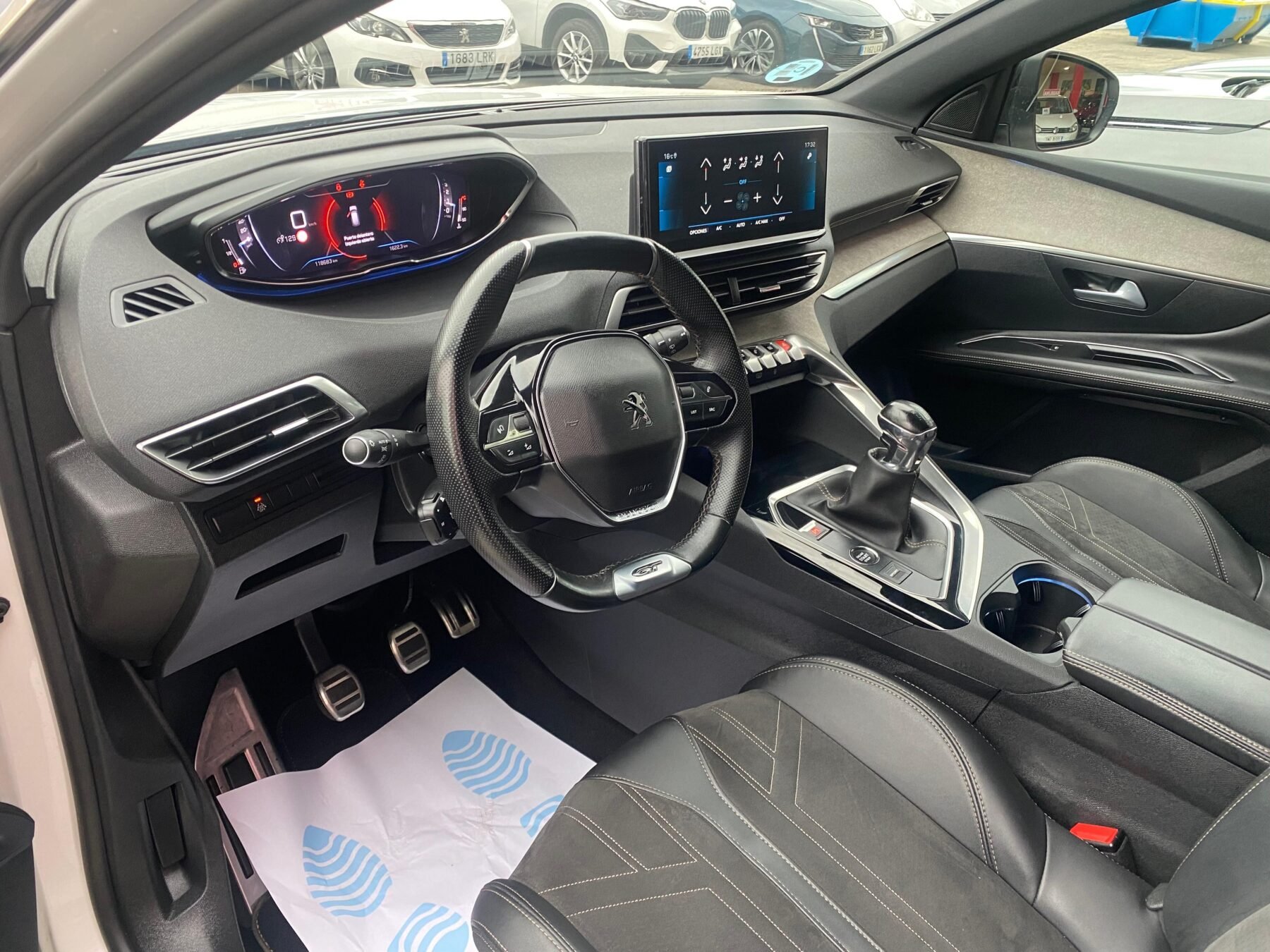 PEUGEOT 3008 1.5 BlueHDi 96kW 130CV SS GT