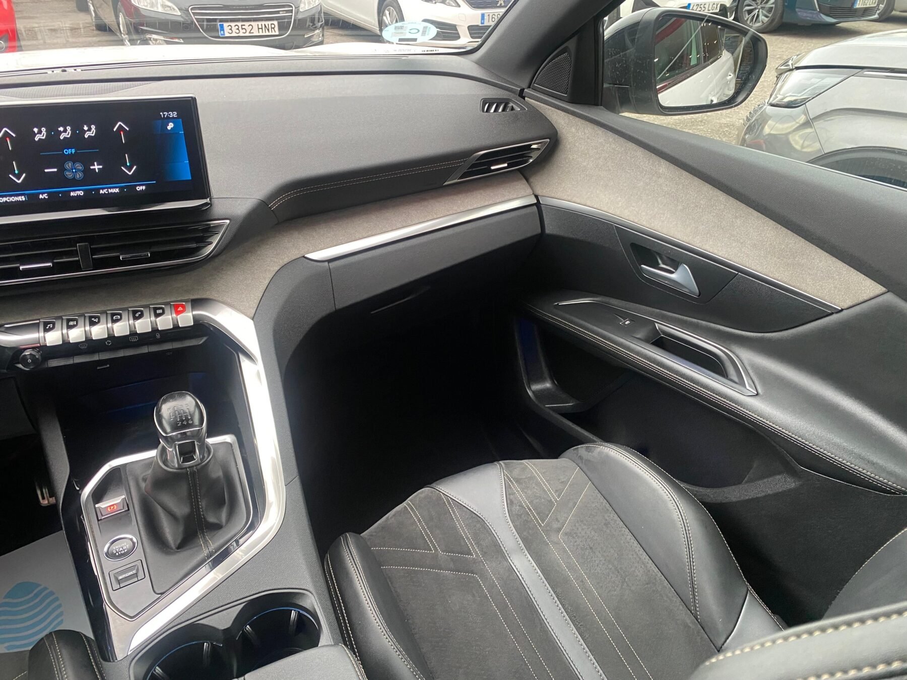 PEUGEOT 3008 1.5 BlueHDi 96kW 130CV SS GT