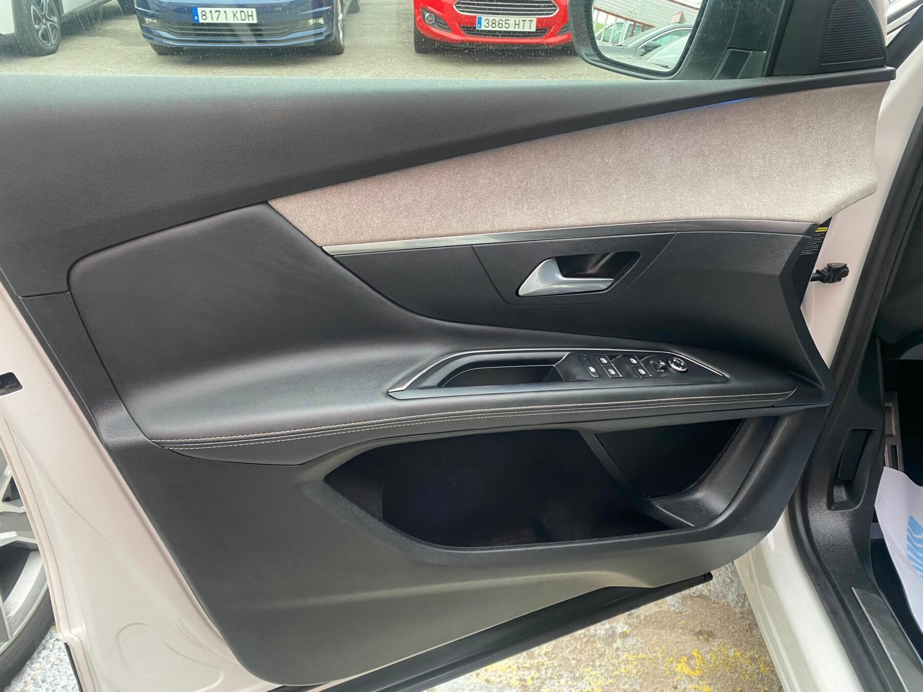 PEUGEOT 3008 1.5 BlueHDi 96kW 130CV SS GT