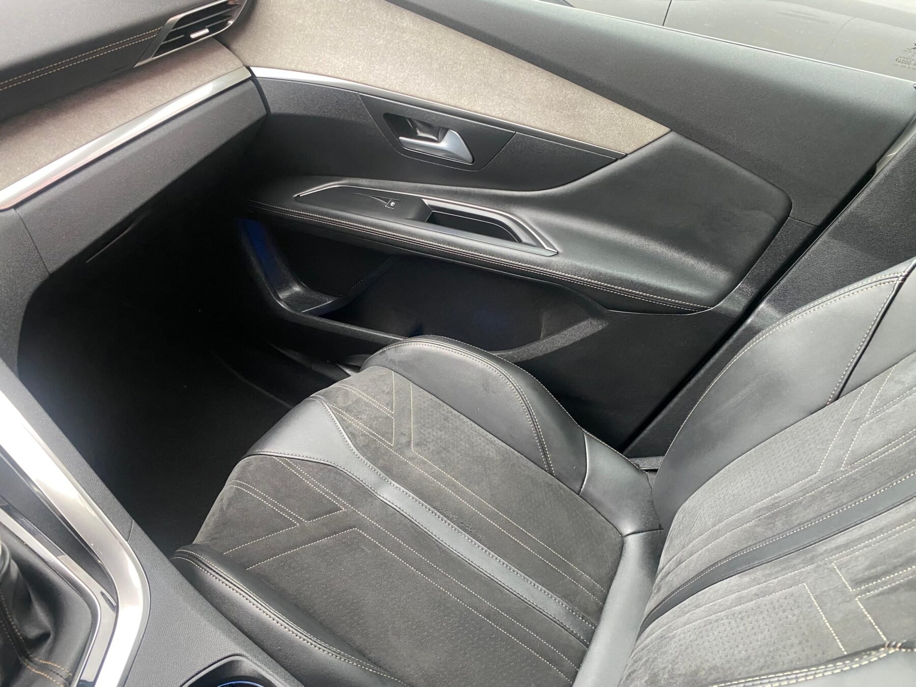 PEUGEOT 3008 1.5 BlueHDi 96kW 130CV SS GT