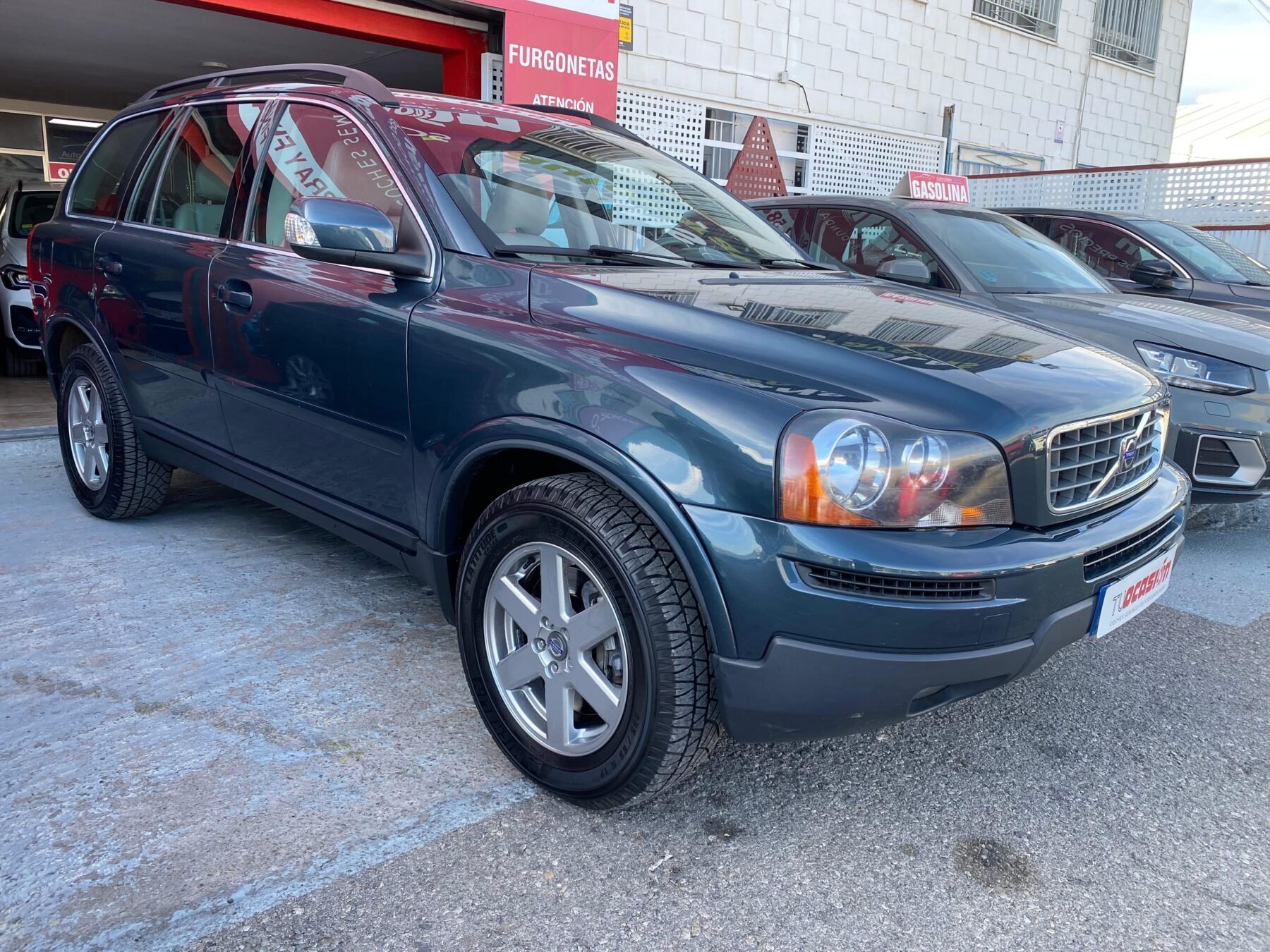 VOLVO XC90 D5 SPORT