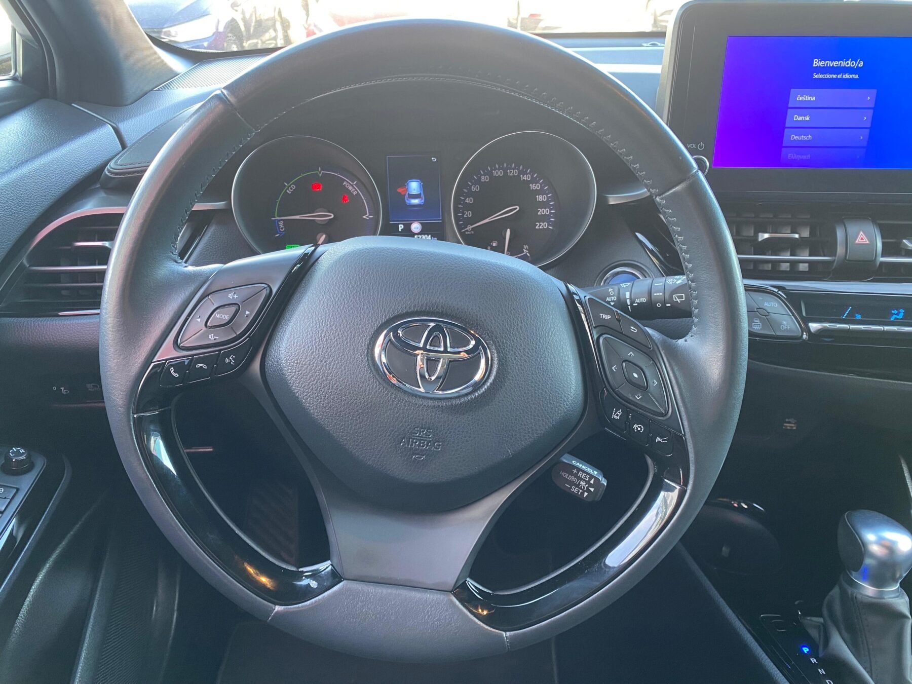 TOYOTA C-RH 1.8 125H Advance