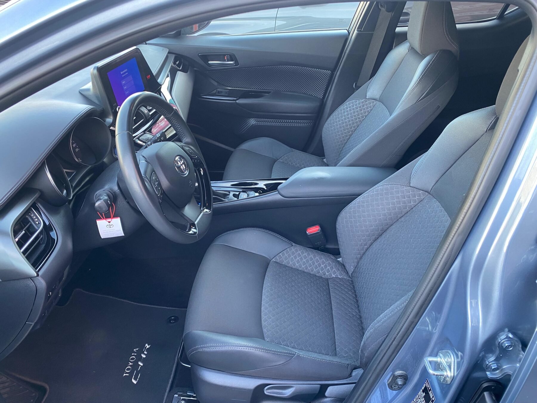 TOYOTA C-RH 1.8 125H Advance