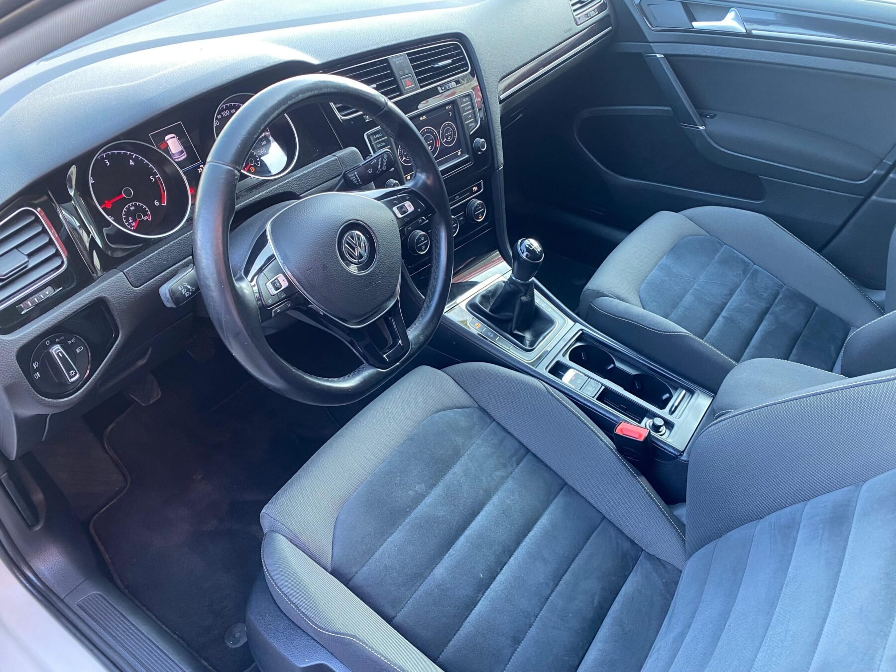 VOLKSWAGEN GOLF Sport 2.0 TDI 150cv BMT