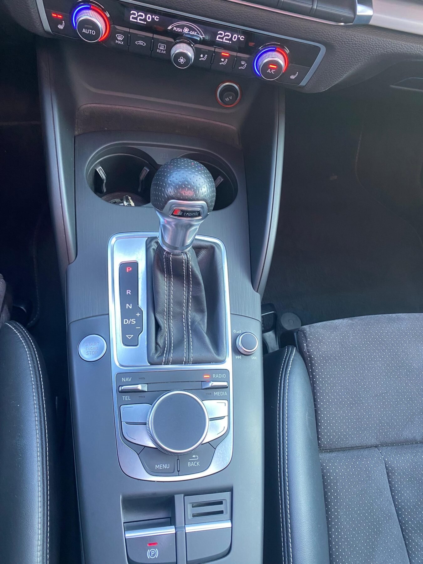 AUDI A3 Sedan 2.0 TDI clean 184CV Attraction