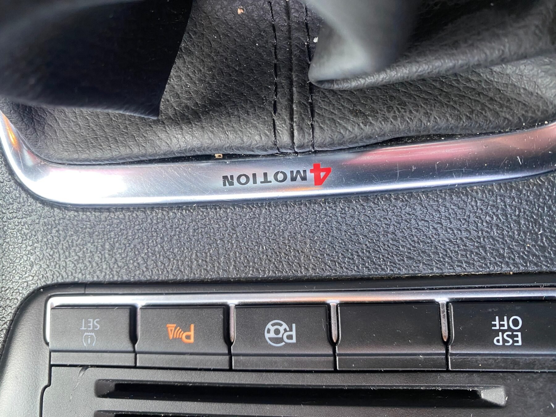 VOLKSWAGEN Tiguan 2.0 TDI 140cv Motion