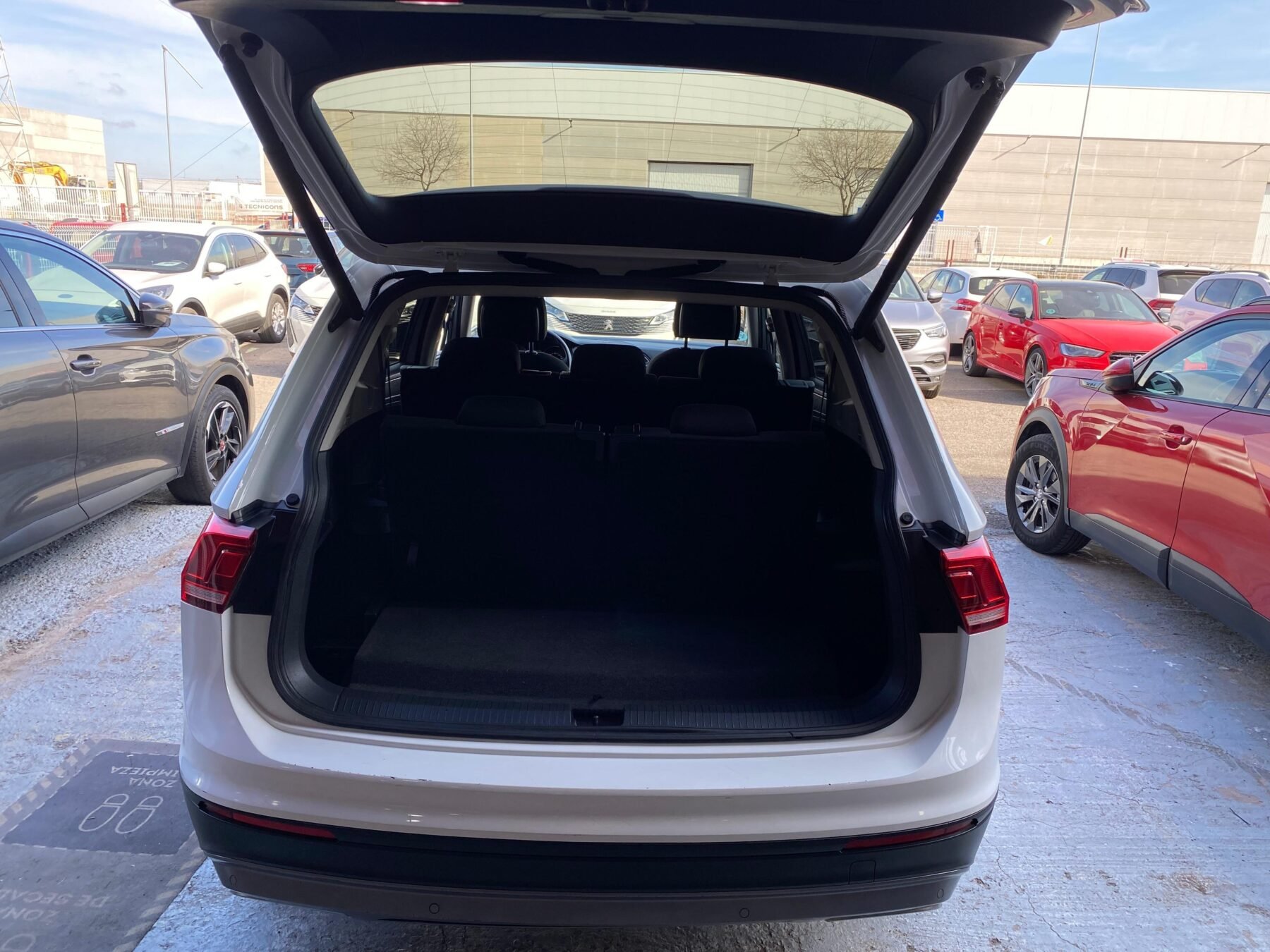 VOLKSWAGEN Tiguan Tiguan Allspace