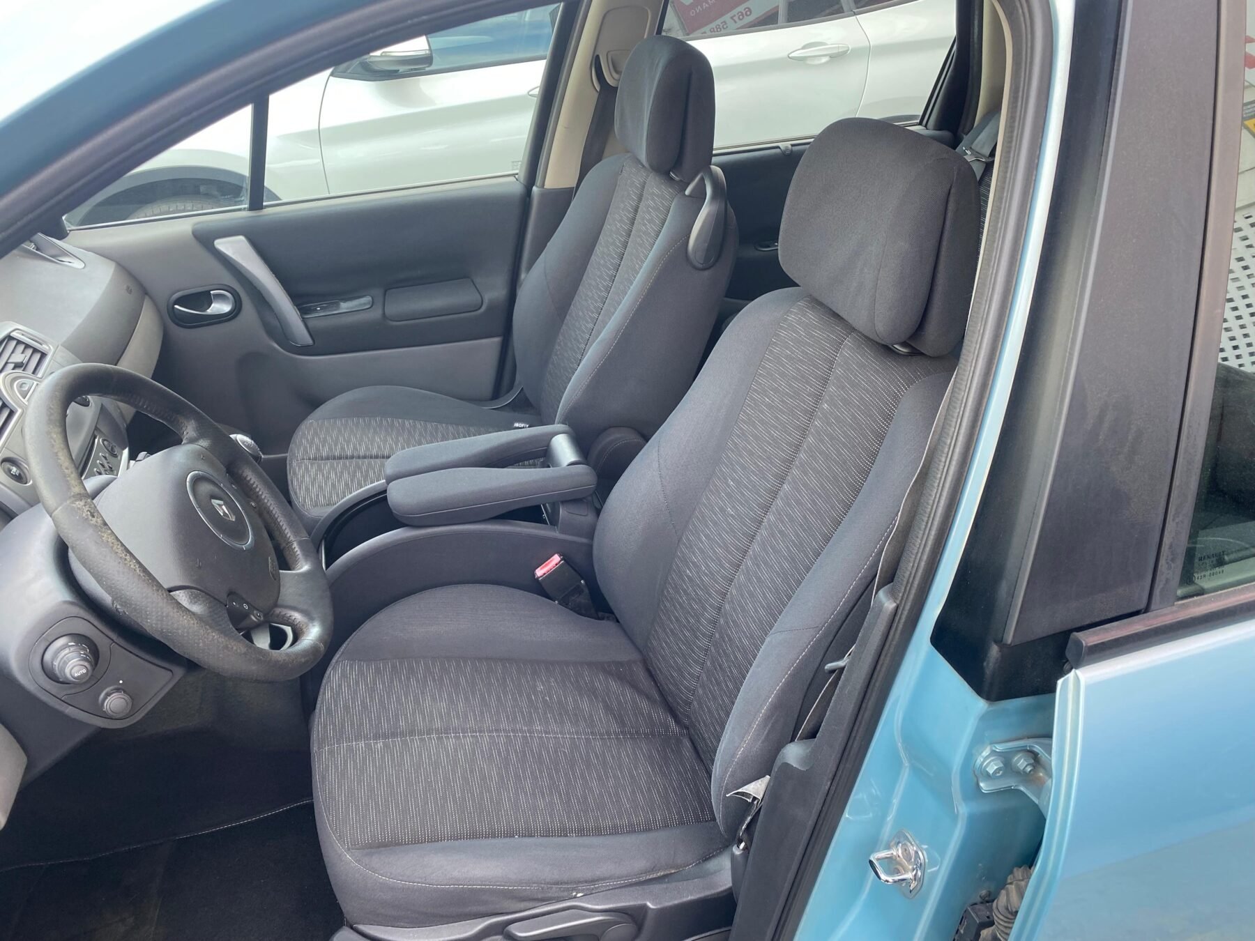 RENAULT Scénic scenic 2.0dci