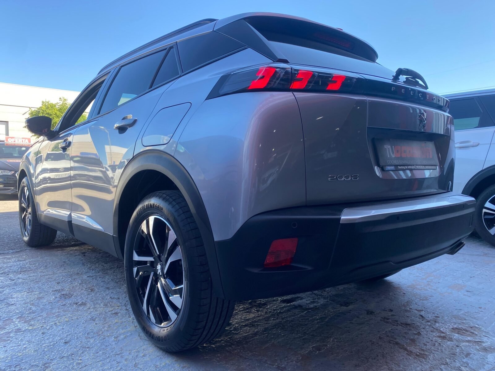 PEUGEOT 2008 Allure BlueHDI 81kW 110CV
