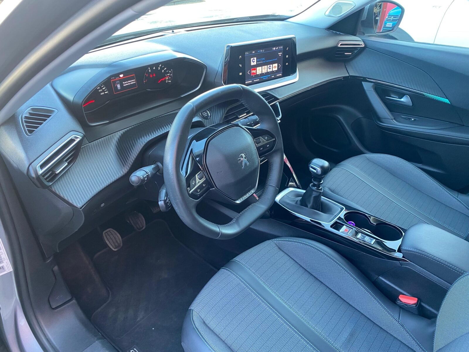 PEUGEOT 2008 Allure BlueHDI 81kW 110CV