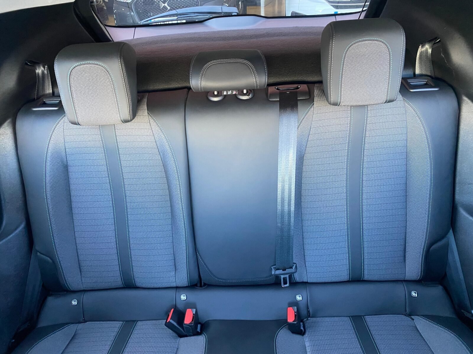 PEUGEOT 2008 Allure BlueHDI 81kW 110CV