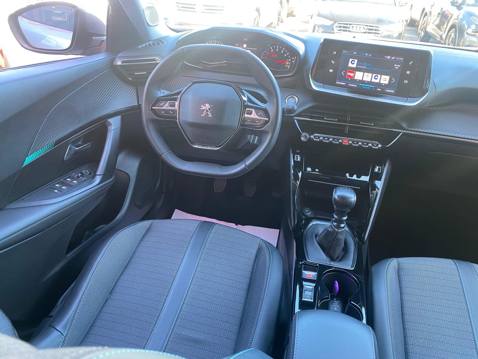 PEUGEOT 2008 Allure BlueHDI 81kW 110CV